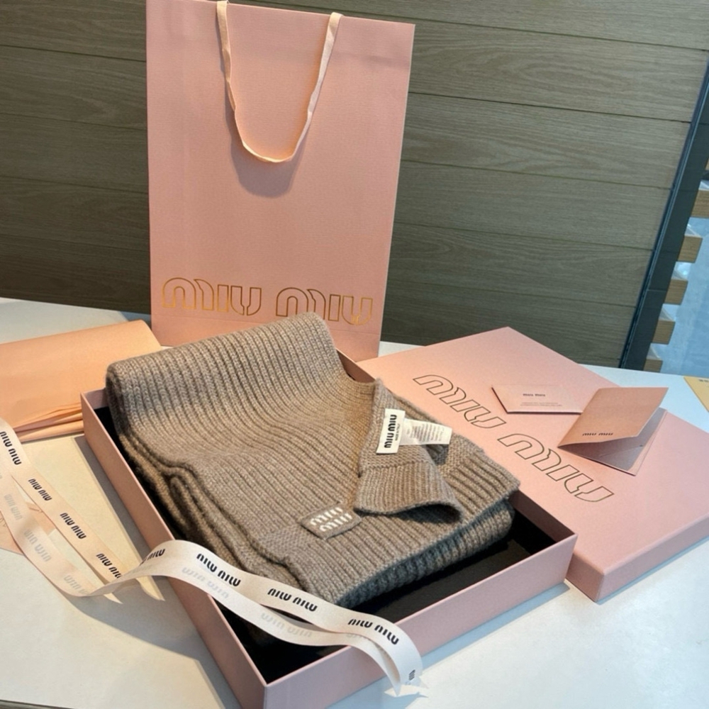 Miu Miu Ribbed Knit Scarf Oatmeal Beige Wool Logo Winter Neck Warmer